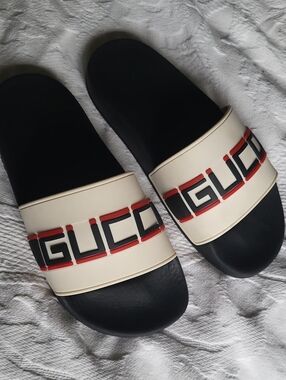 Gucci Black, Cream & Red Logo Slide Sandals